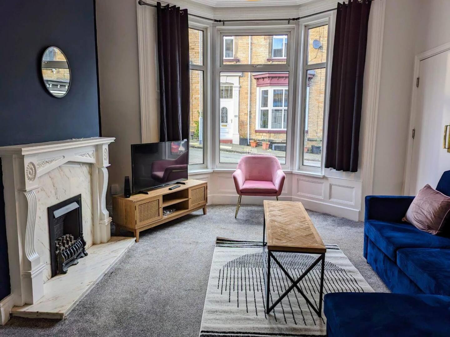 Spacious And Homey 4 Bedroom House Bishop Auckland Esterno foto
