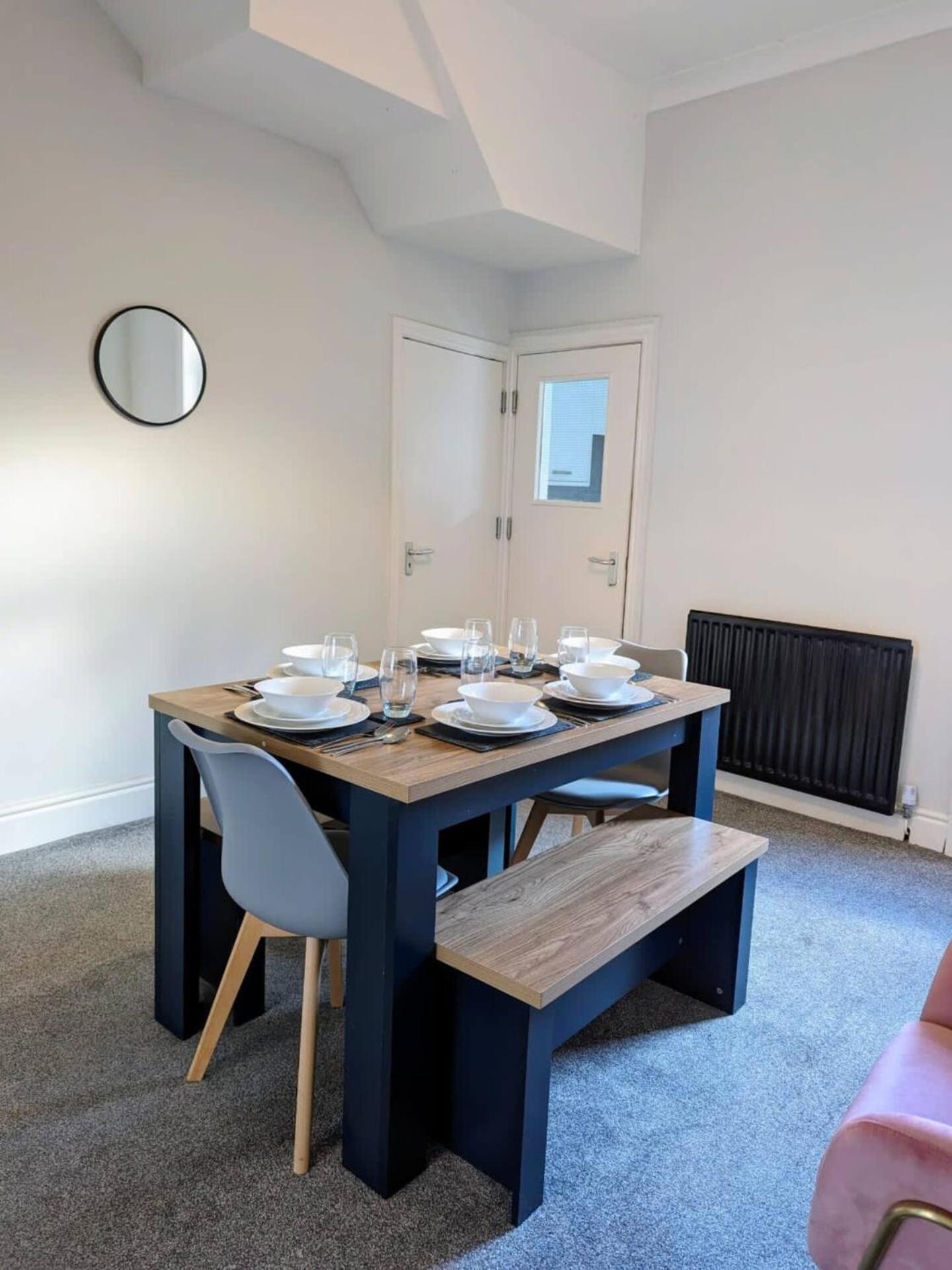Spacious And Homey 4 Bedroom House Bishop Auckland Esterno foto